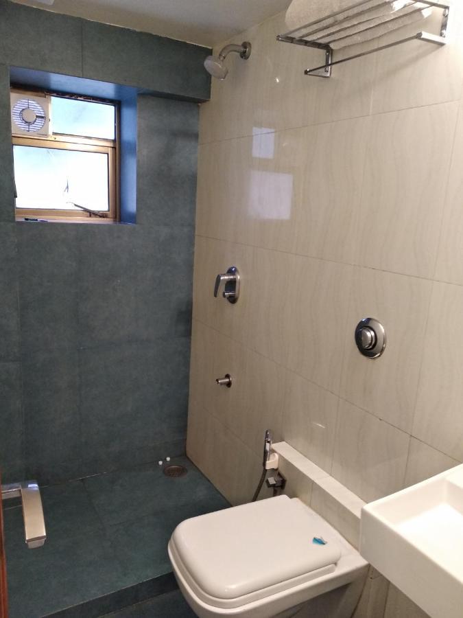 מומביי Apollo Guest House מראה חיצוני תמונה