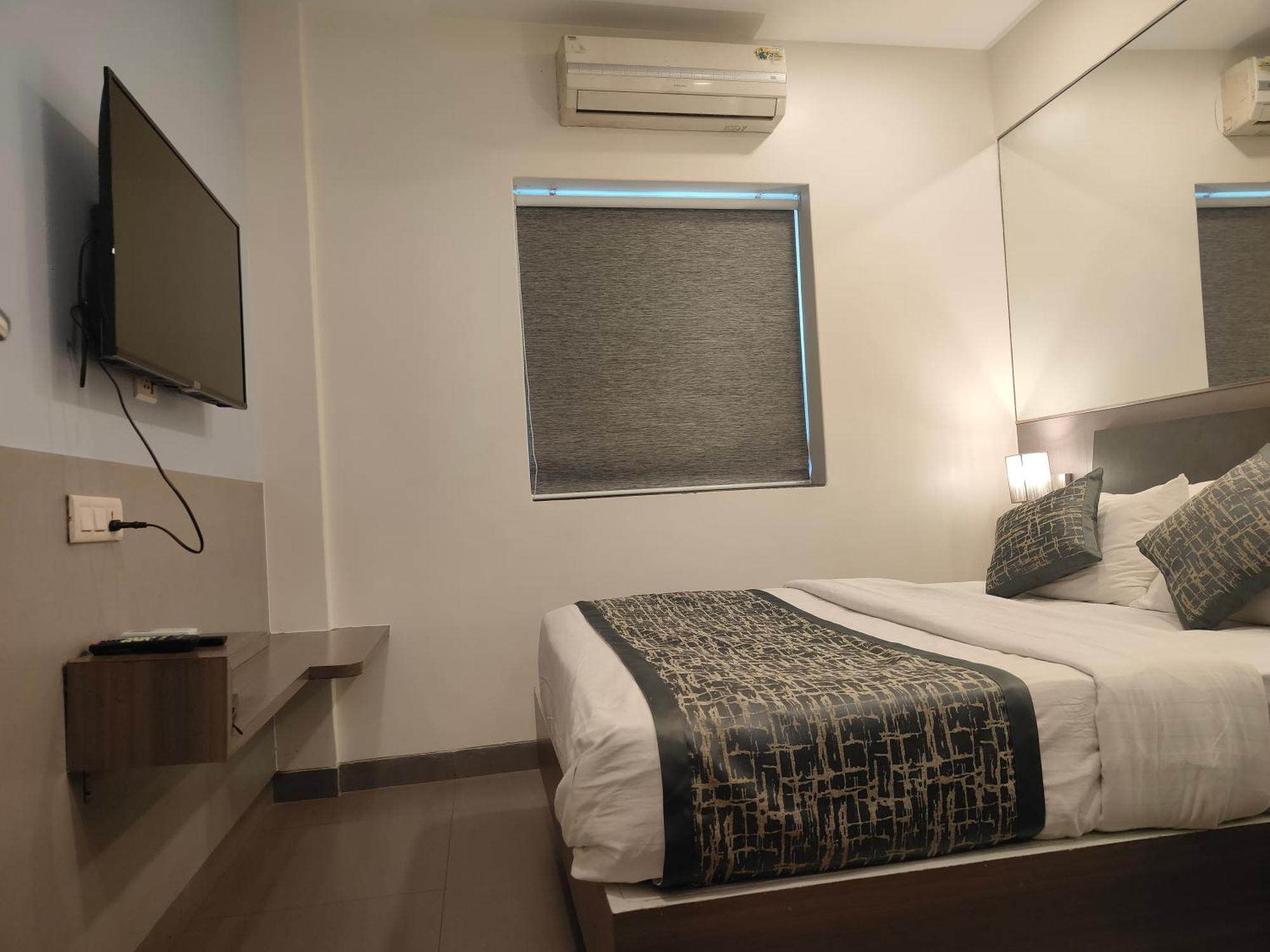 מומביי Apollo Guest House מראה חיצוני תמונה
